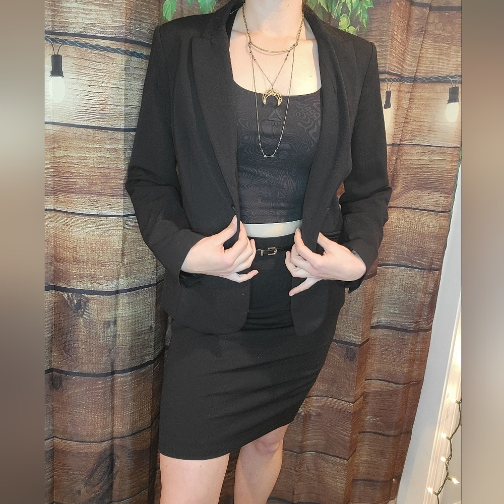 Elegant Black Blazer and Skirt Set